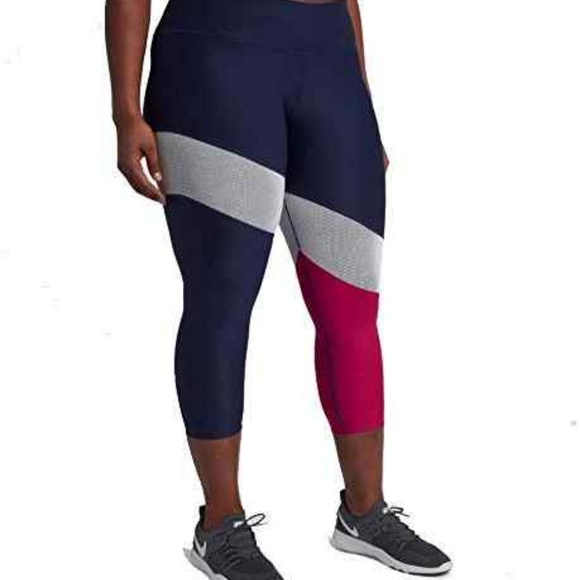 Nike Pants - Nike power victory colorblock capris